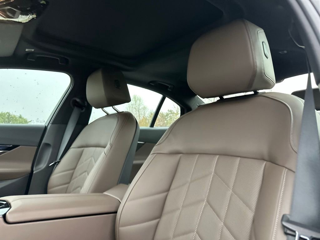 Certified 2024 BMW i5 M60 w/ Premium Package image 14