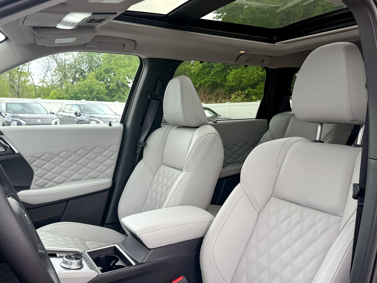 New 2025 Mitsubishi Outlander SEL AWD/4WD image 19