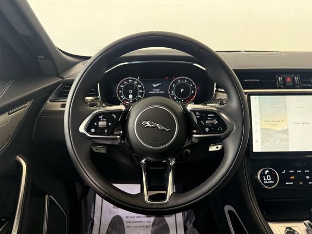 New 2026 Jaguar F-PACE R-Dynamic S AWD/4WD image 25