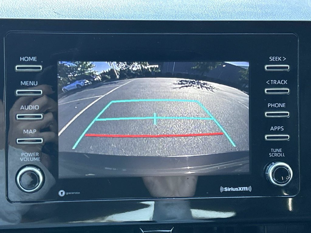 Used 2021 Toyota Camry SE FWD image 33