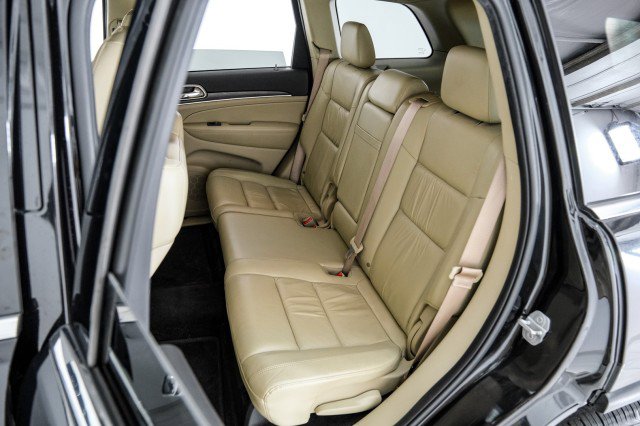 Used 2015 Jeep Grand Cherokee Limited AWD/4WD image 40