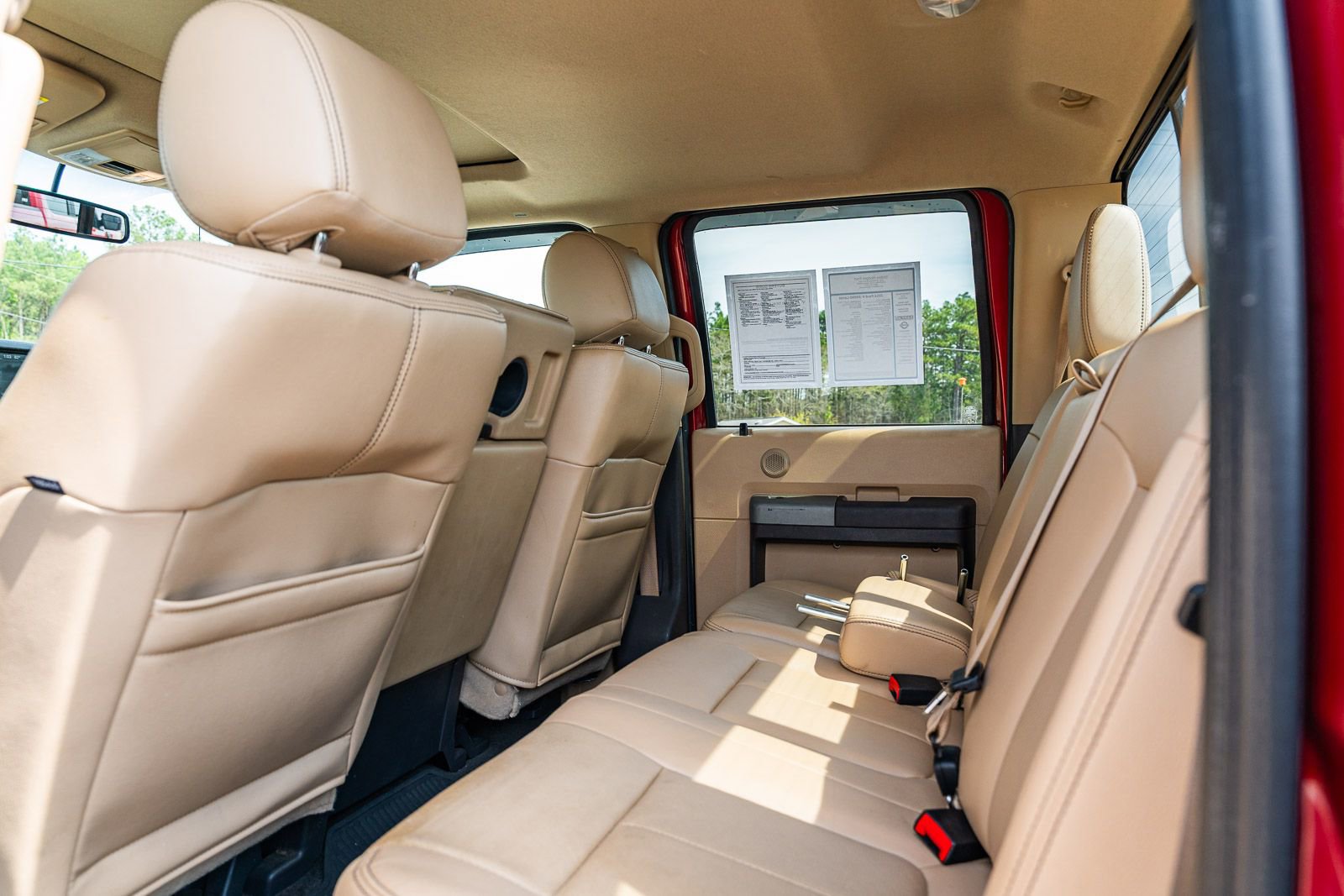 Used 2014 Ford F250 Lariat w/ Lariat Ultimate Package image 30