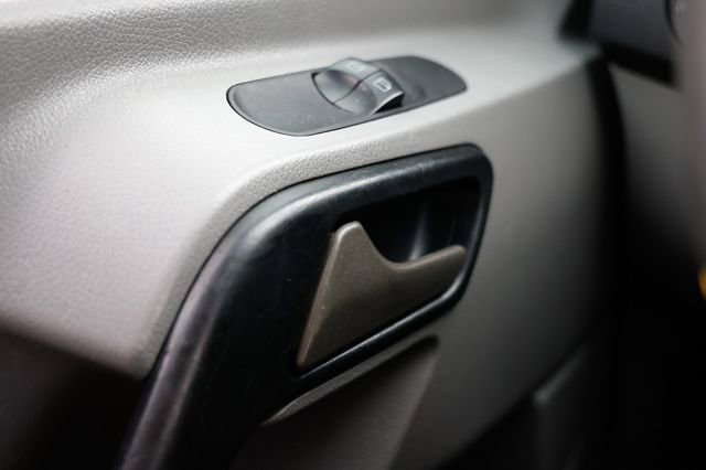 Used 2018 Mercedes-Benz Sprinter 2500 image 39