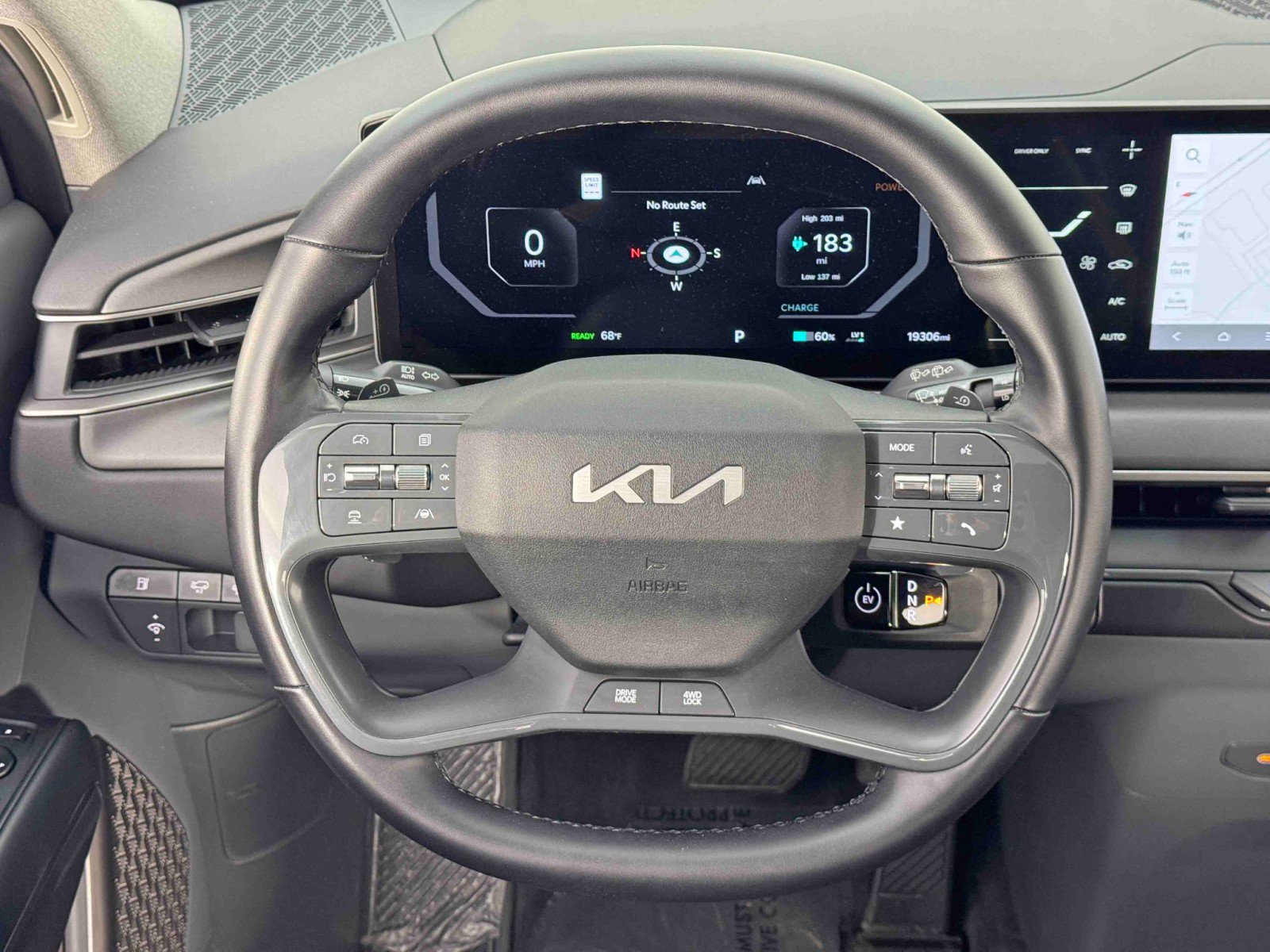 Used 2024 Kia EV9 Wind image 20