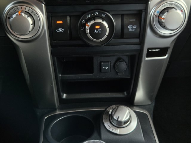 Certified 2024 Toyota 4Runner SR5 AWD/4WD image 17
