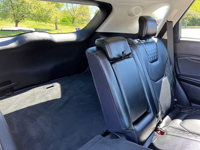 Used 2023 Ford Edge Titanium w/ Equipment Group 301A AWD/4WD image 32