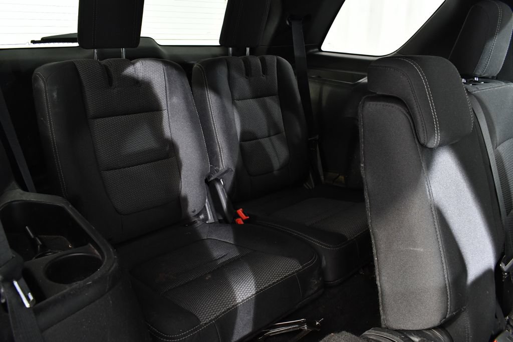 Used 2017 Ford Explorer XLT AWD/4WD image 20
