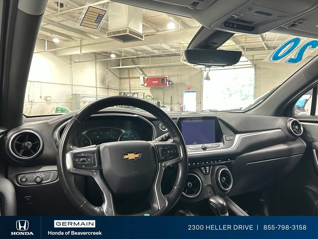 Used 2020 Chevrolet Blazer LT w/ Sound & Technology Package AWD/4WD image 15
