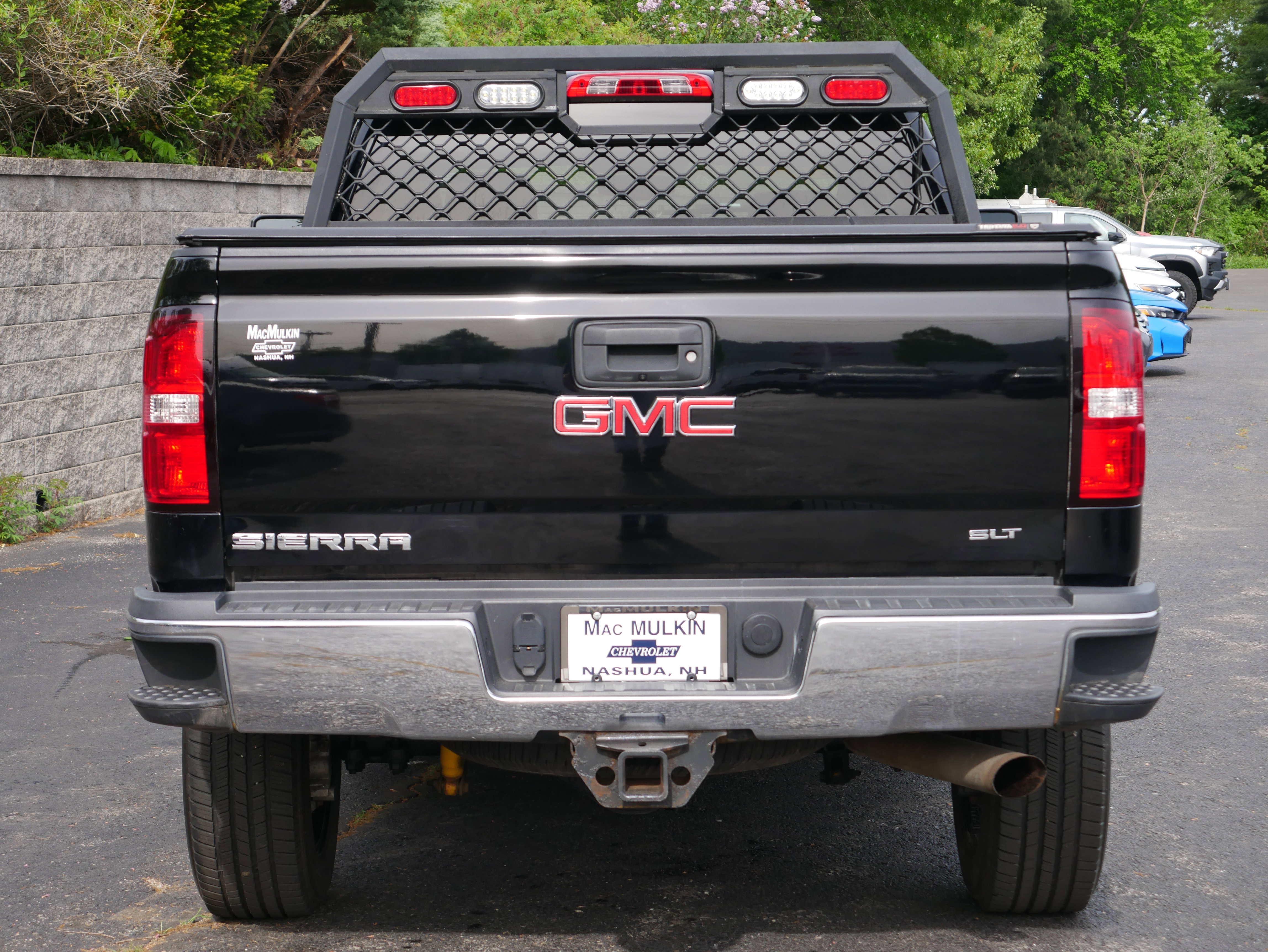 Certified 2017 GMC Sierra 2500 SLT w/ Suspension Package, Off-Road AWD/4WD image 6