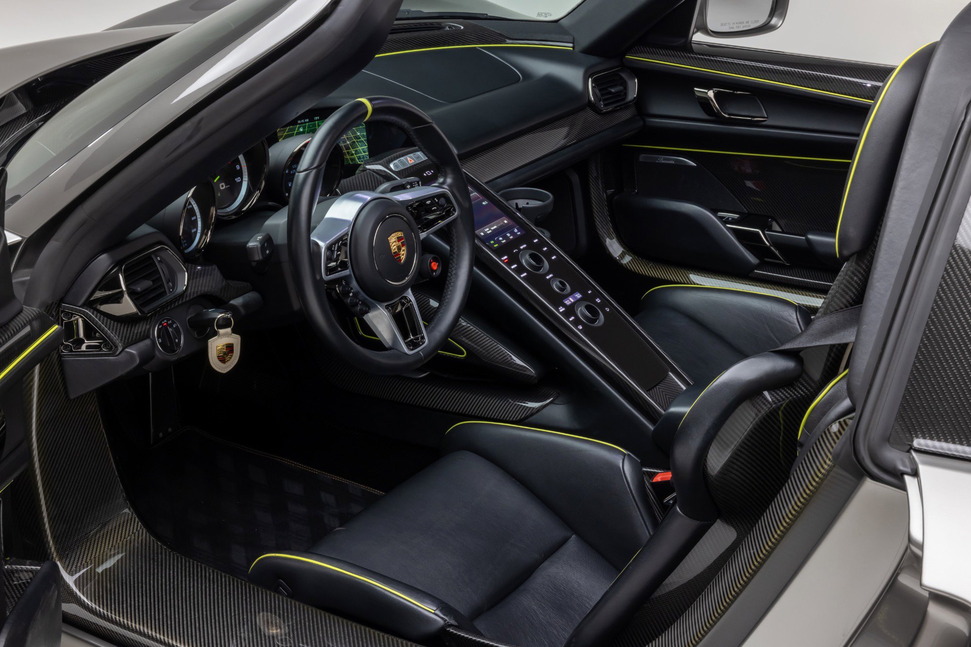 Used 2015 Porsche 918 Spyder AWD/4WD image 51