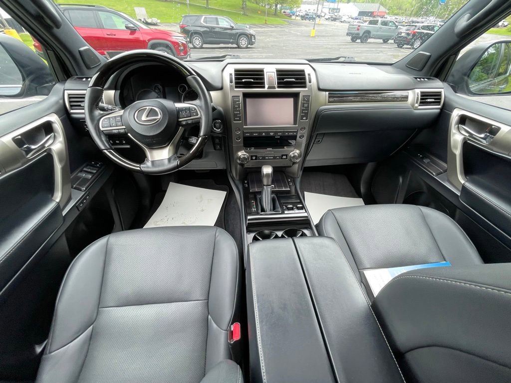 Used 2021 Lexus GX 460 Premium w/ Premium Package AWD/4WD image 26