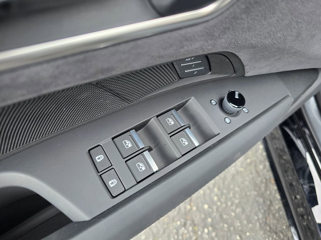 New 2026 Audi S e-tron GT Prestige image 24