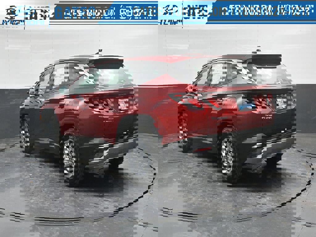 New 2025 Hyundai Tucson SE image 8