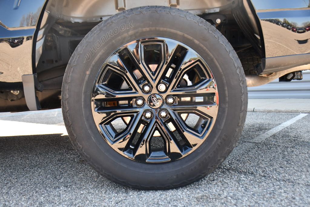 Used 2025 Ford F150 Lariat AWD/4WD image 39