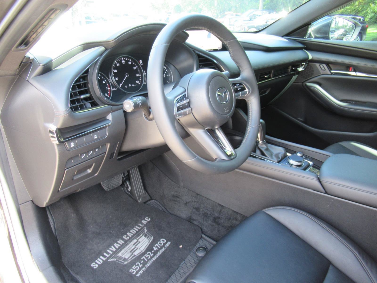 Used 2021 MAZDA MAZDA3 s FWD image 19