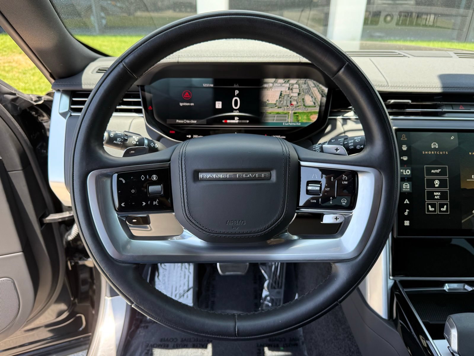 Used 2024 Land Rover Range Rover SE AWD/4WD image 27