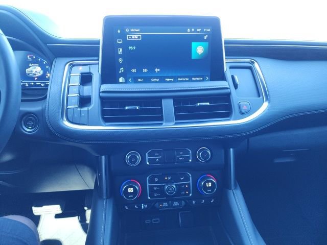 Used 2024 Chevrolet Suburban Premier w/ Premium Package image 33