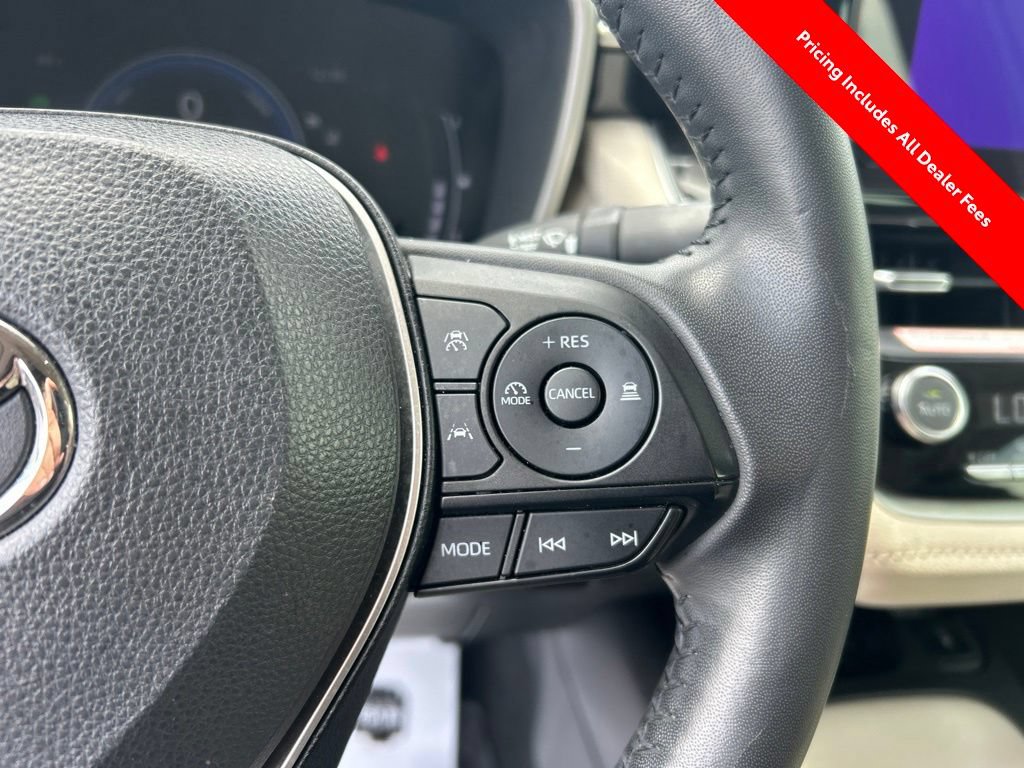 Used 2024 Toyota Corolla XLE FWD image 9