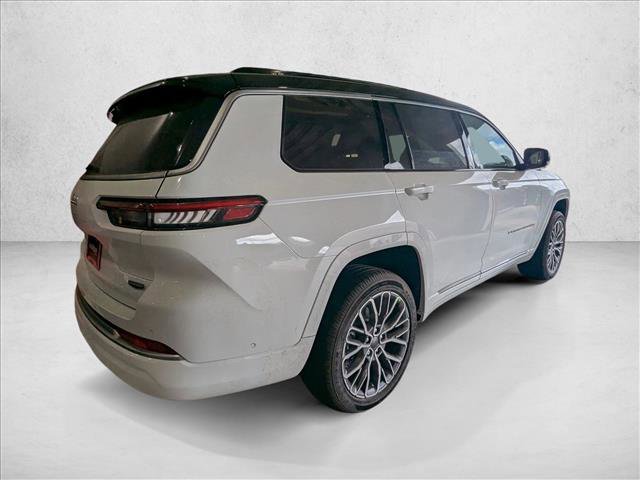 New 2026 Jeep Grand Cherokee L Summit image 5