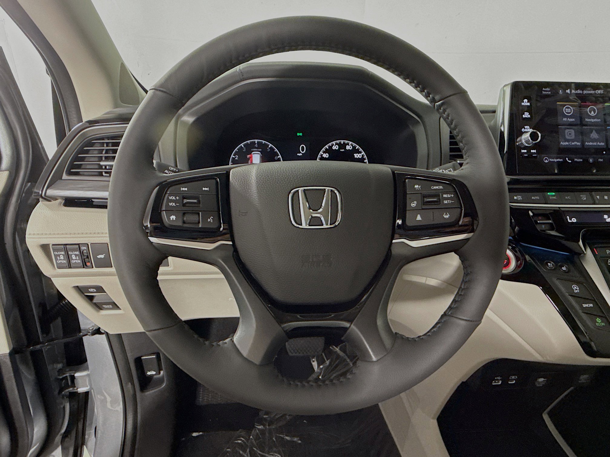 New 2026 Honda Odyssey Elite image 11