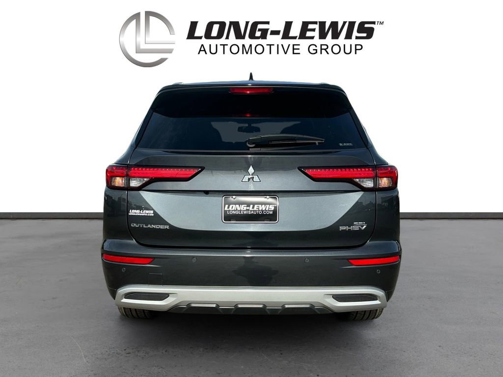 Used 2025 Mitsubishi Outlander SEL AWD/4WD image 5