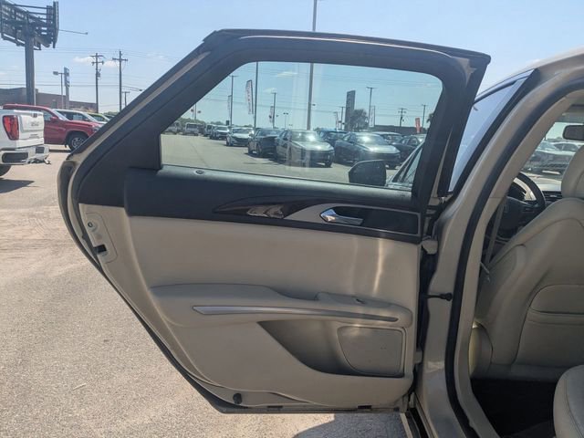 Used 2015 Lincoln MKZ AWD w/ Equipment Group 101A Select image 24