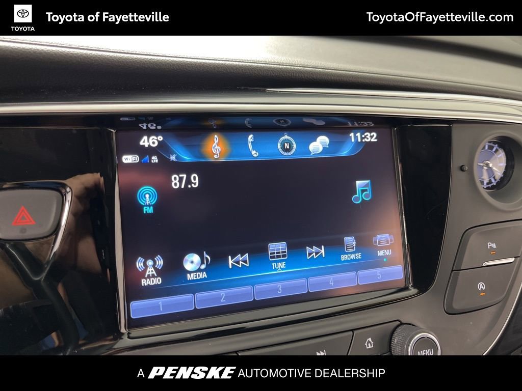 Used 2019 Buick Envision Essence image 29
