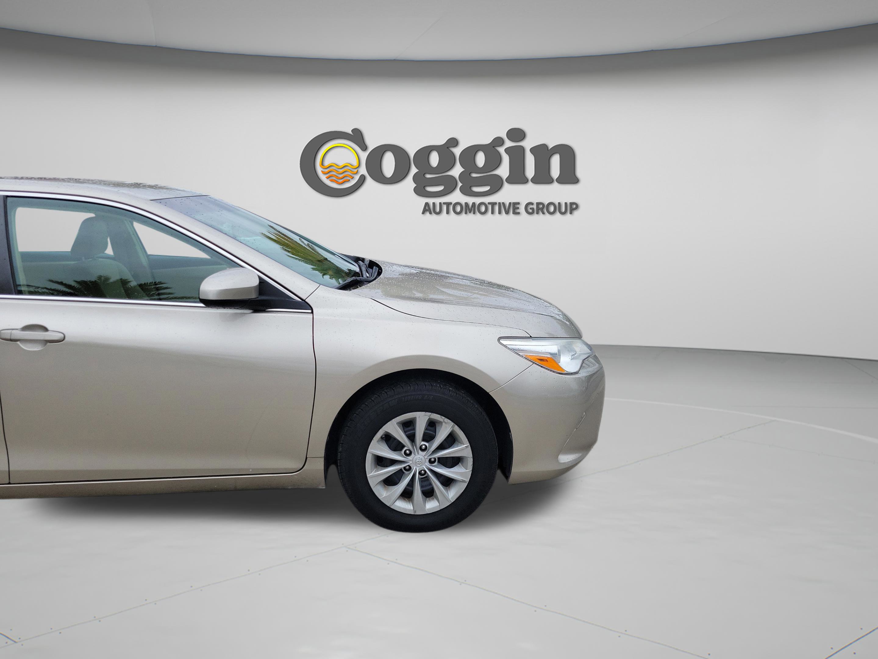 Used 2017 Toyota Camry LE FWD image 31