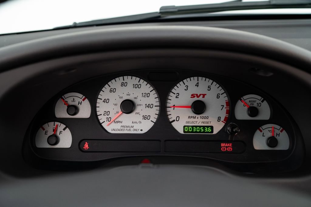 Used 2004 Ford Mustang Cobra RWD image 14