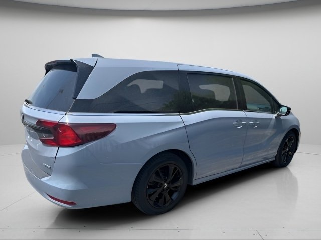 Used 2023 Honda Odyssey Sport image 6