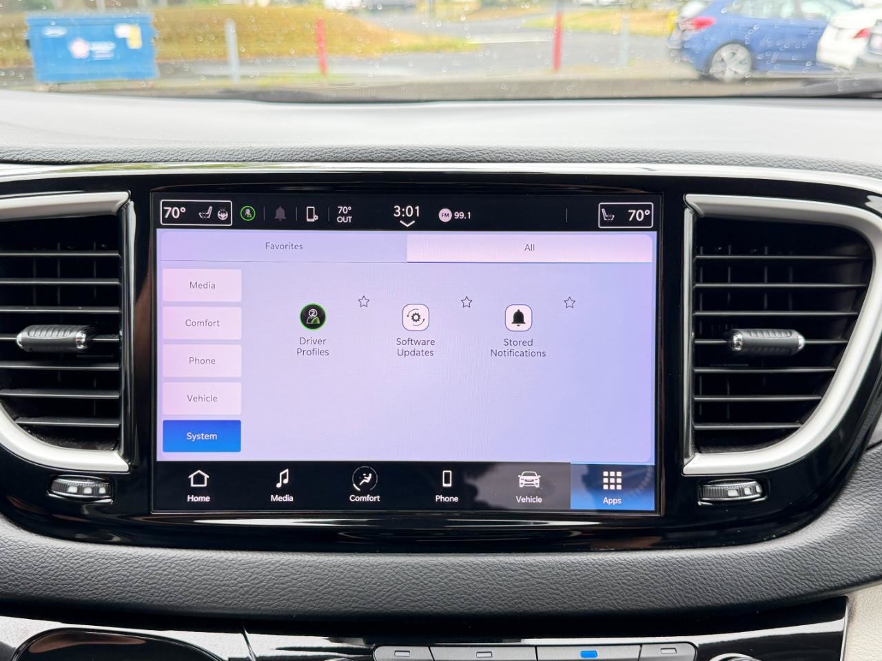 Used 2023 Chrysler Pacifica Touring-L FWD image 74