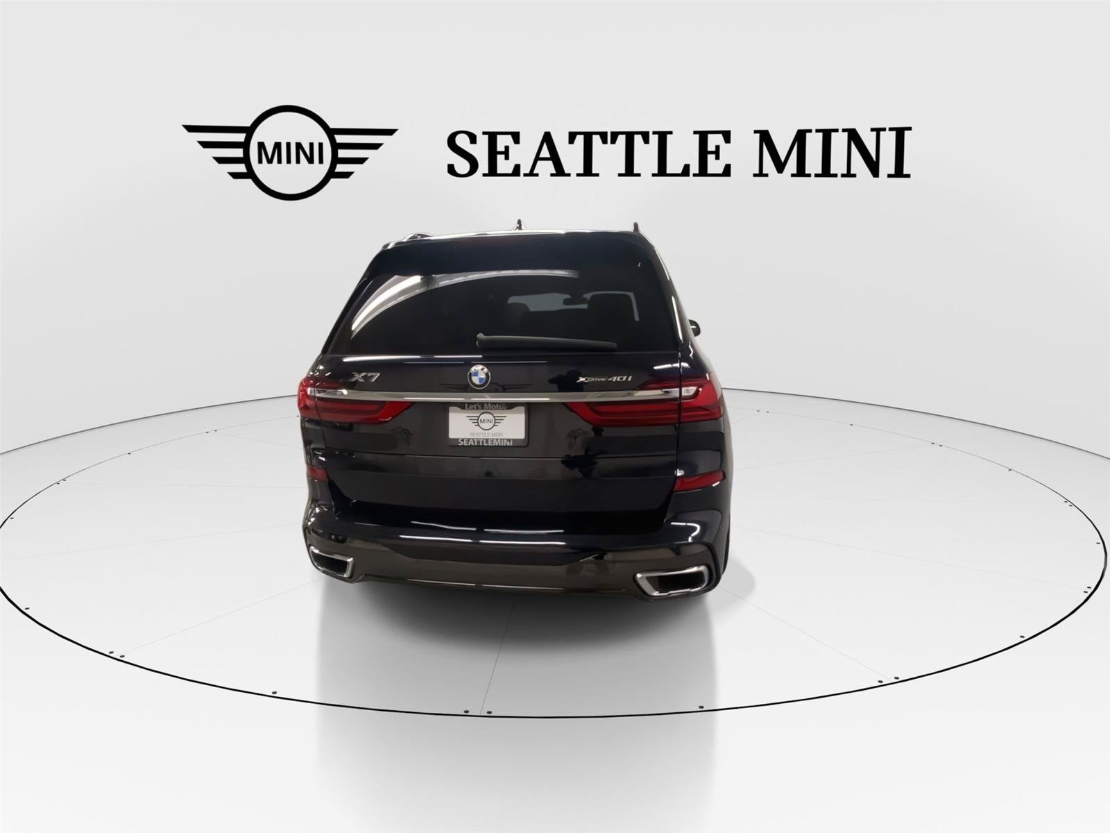 Used 2021 BMW X7 xDrive40i w/ M Sport Package AWD/4WD image 10