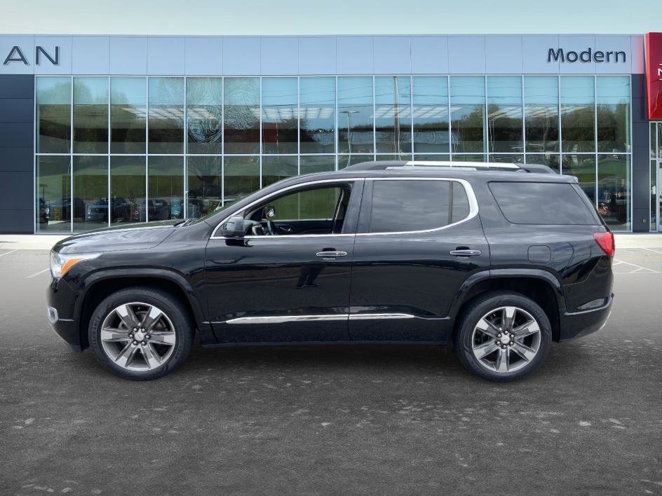 Used 2018 GMC Acadia Denali w/ Technology Package FWD image 7