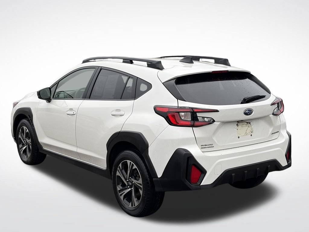Used 2025 Subaru Crosstrek 2.5i Premium AWD/4WD image 7