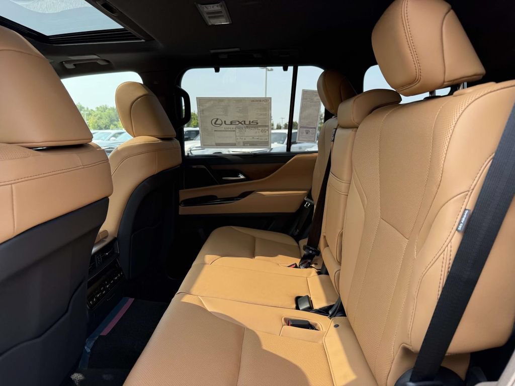 New 2026 Lexus LX 700h Luxury AWD/4WD image 13
