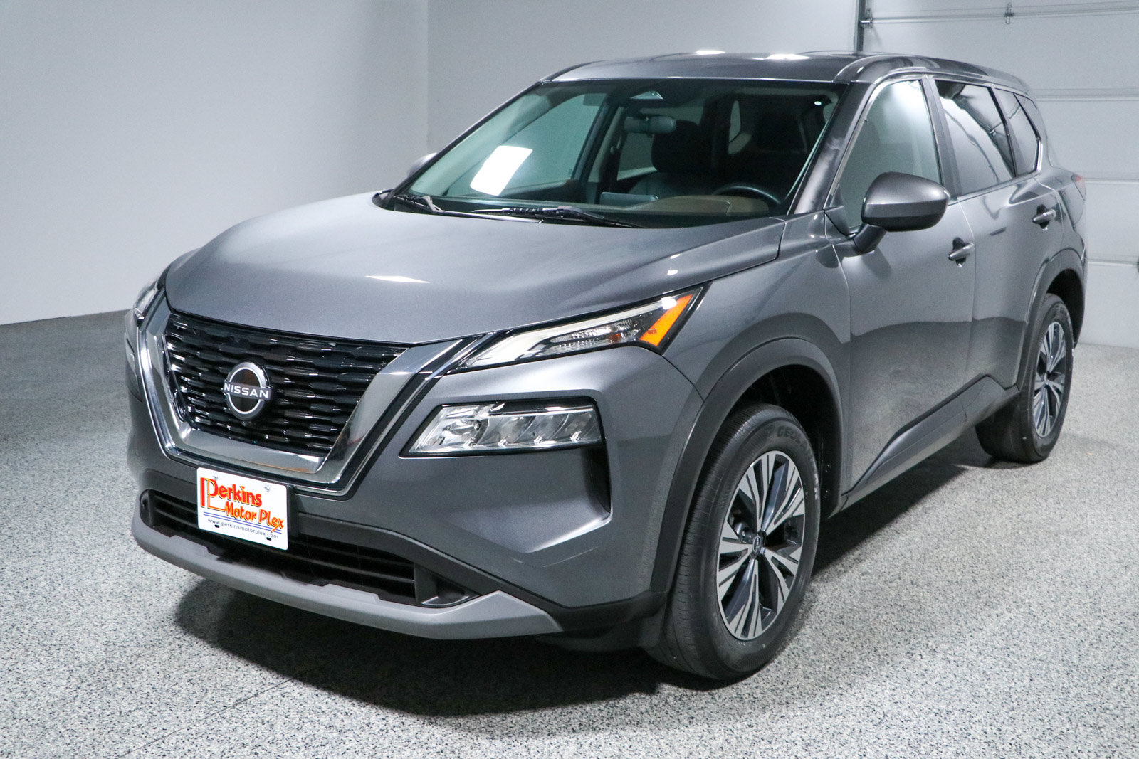 Used 2023 Nissan Rogue SV FWD image 30