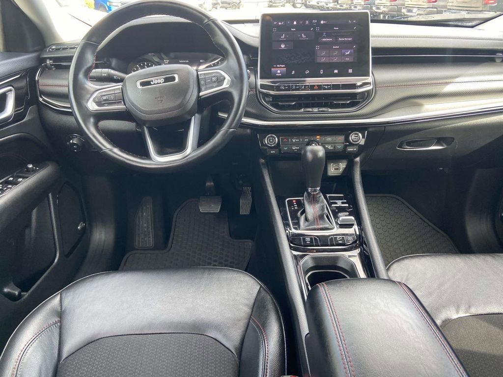 Used 2022 Jeep Compass Trailhawk w/ Sun and Sound Group image 10