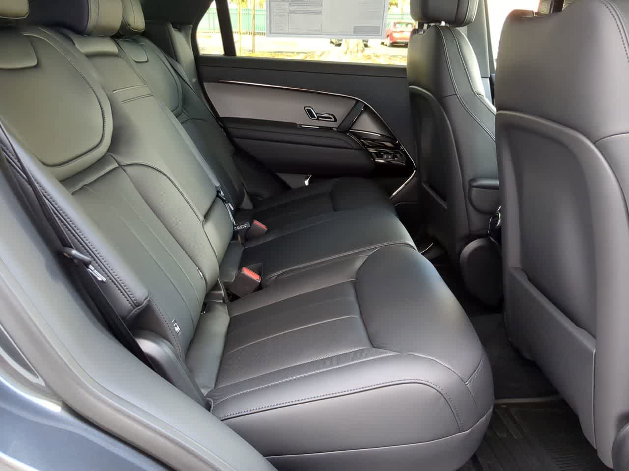 New 2025 Land Rover Range Rover Sport Dynamic SE AWD/4WD image 22