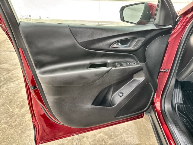 Used 2024 Chevrolet Equinox LT FWD image 21
