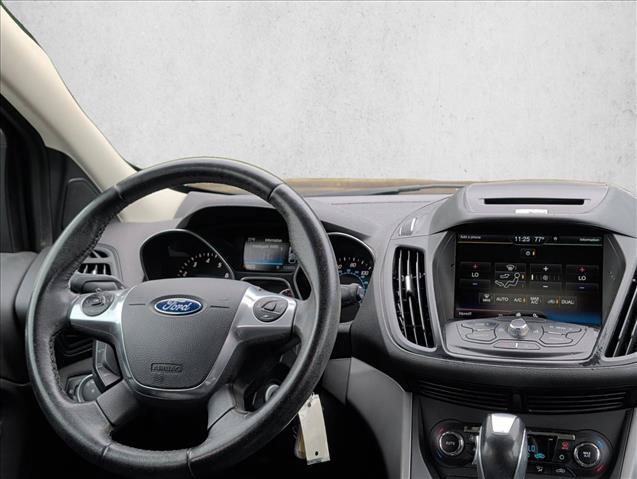 Used 2015 Ford Escape SE w/ Equipment Group 201A AWD/4WD image 21