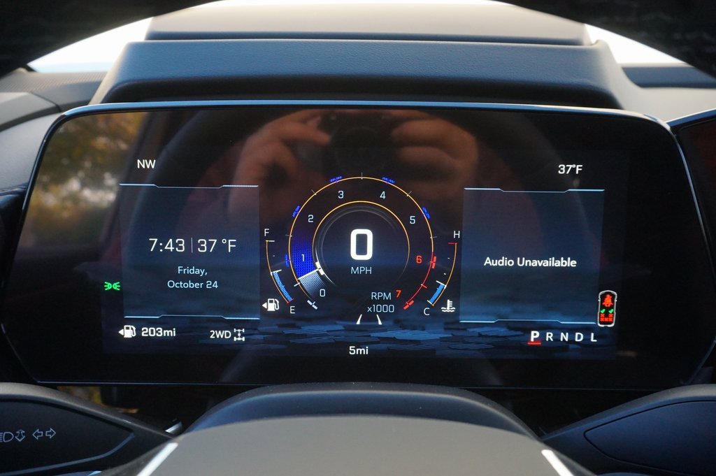 New 2026 Chevrolet Suburban High Country w/ Sun And Tow Package image 24