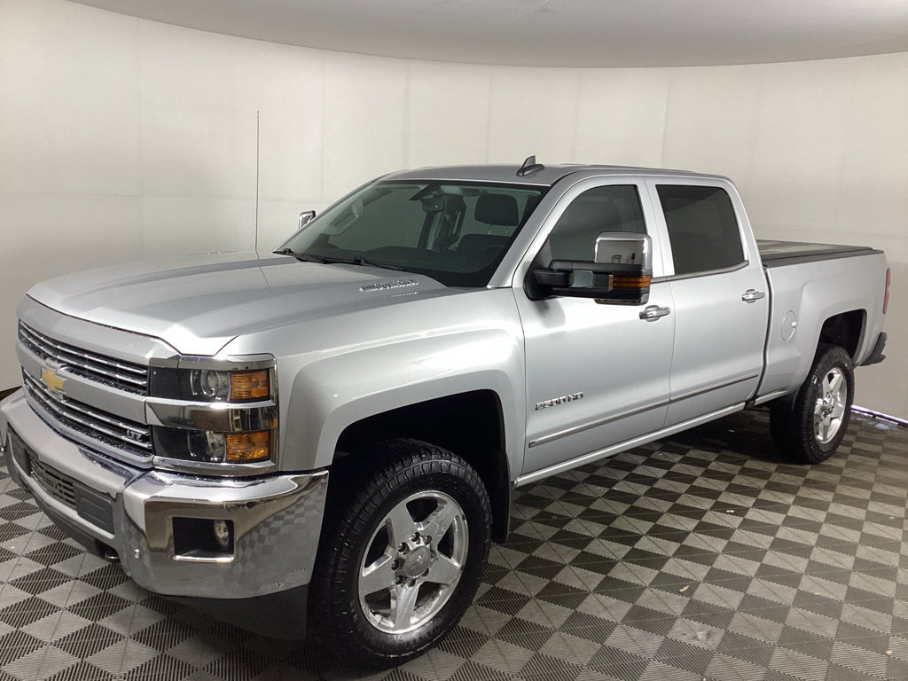 Used 2015 Chevrolet Silverado 2500 LTZ w/ Duramax Plus Package AWD/4WD image 7