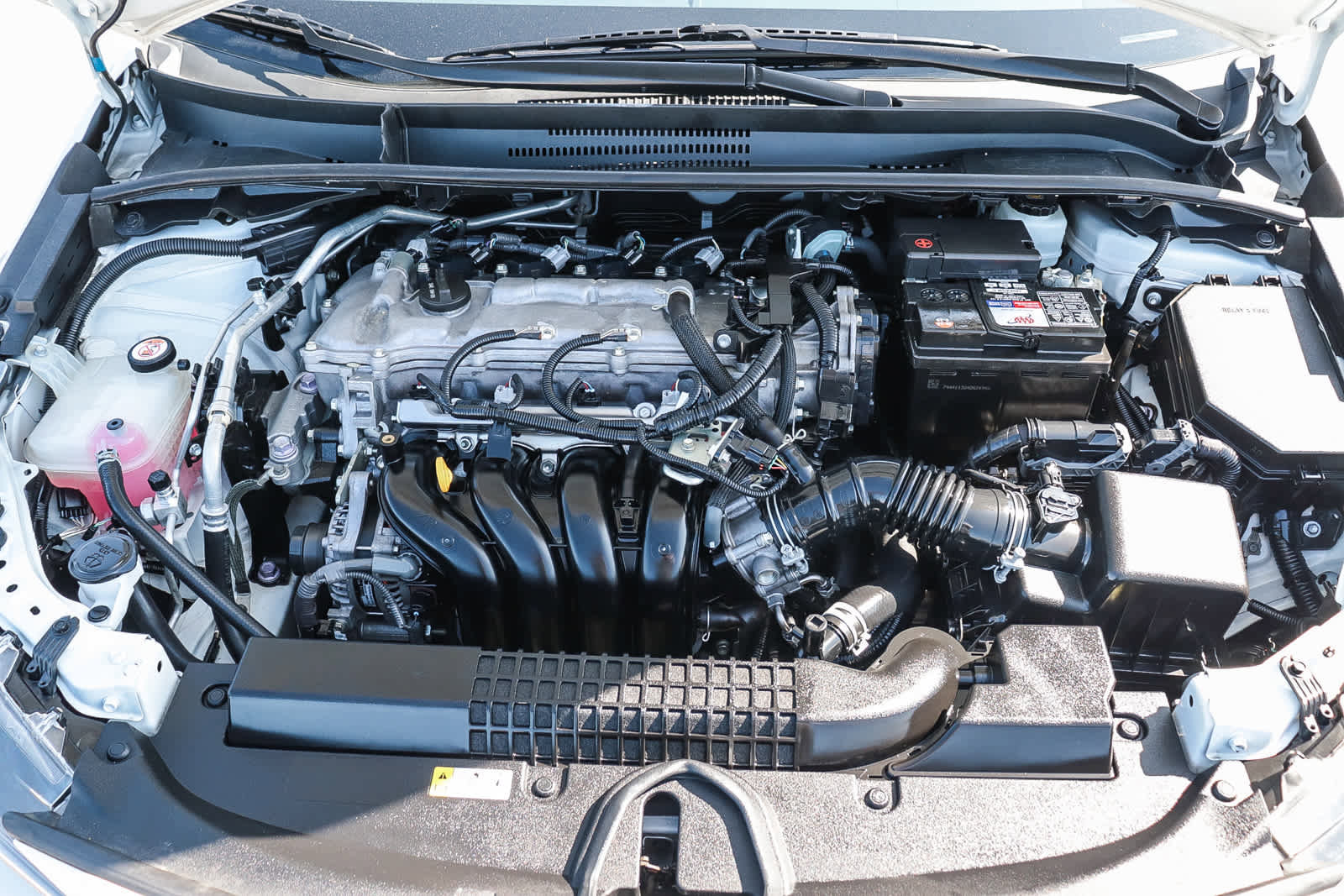 Used 2021 Toyota Corolla LE w/ Carpet Mat Package (TMS) image 26