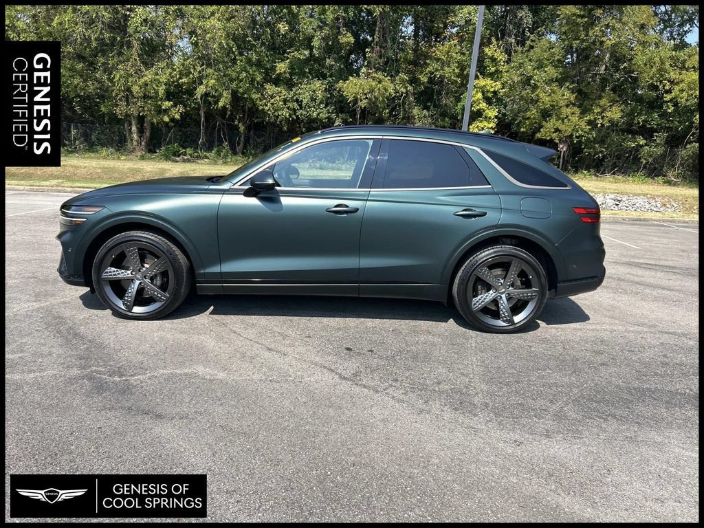 Used 2024 Genesis GV70 2.5T w/ Sport Prestige Package AWD/4WD image 4