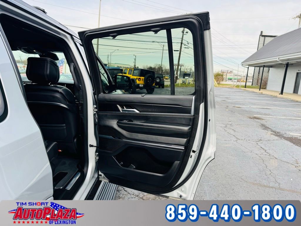 Used 2024 Jeep Grand Wagoneer Series II w/ Quick Order Packagew 28T image 71