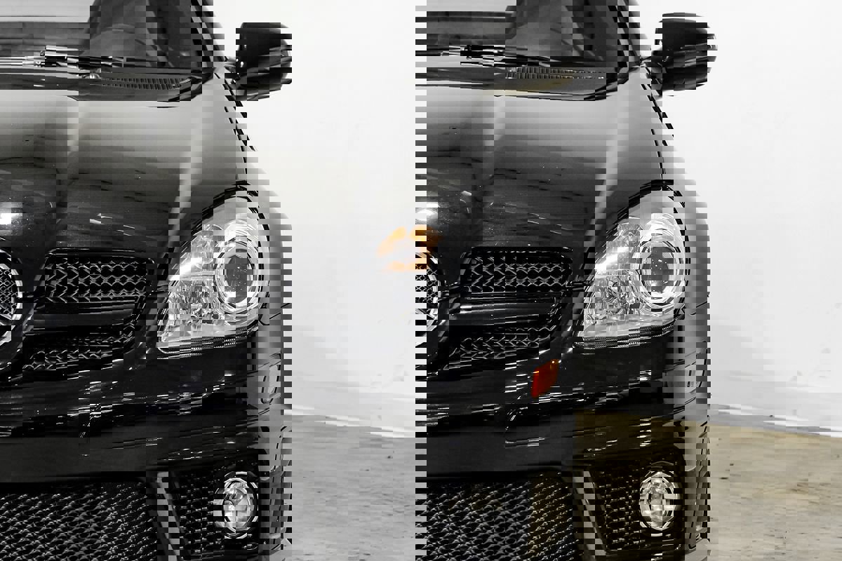 Used 2011 Mercedes-Benz SLK 300 image 37