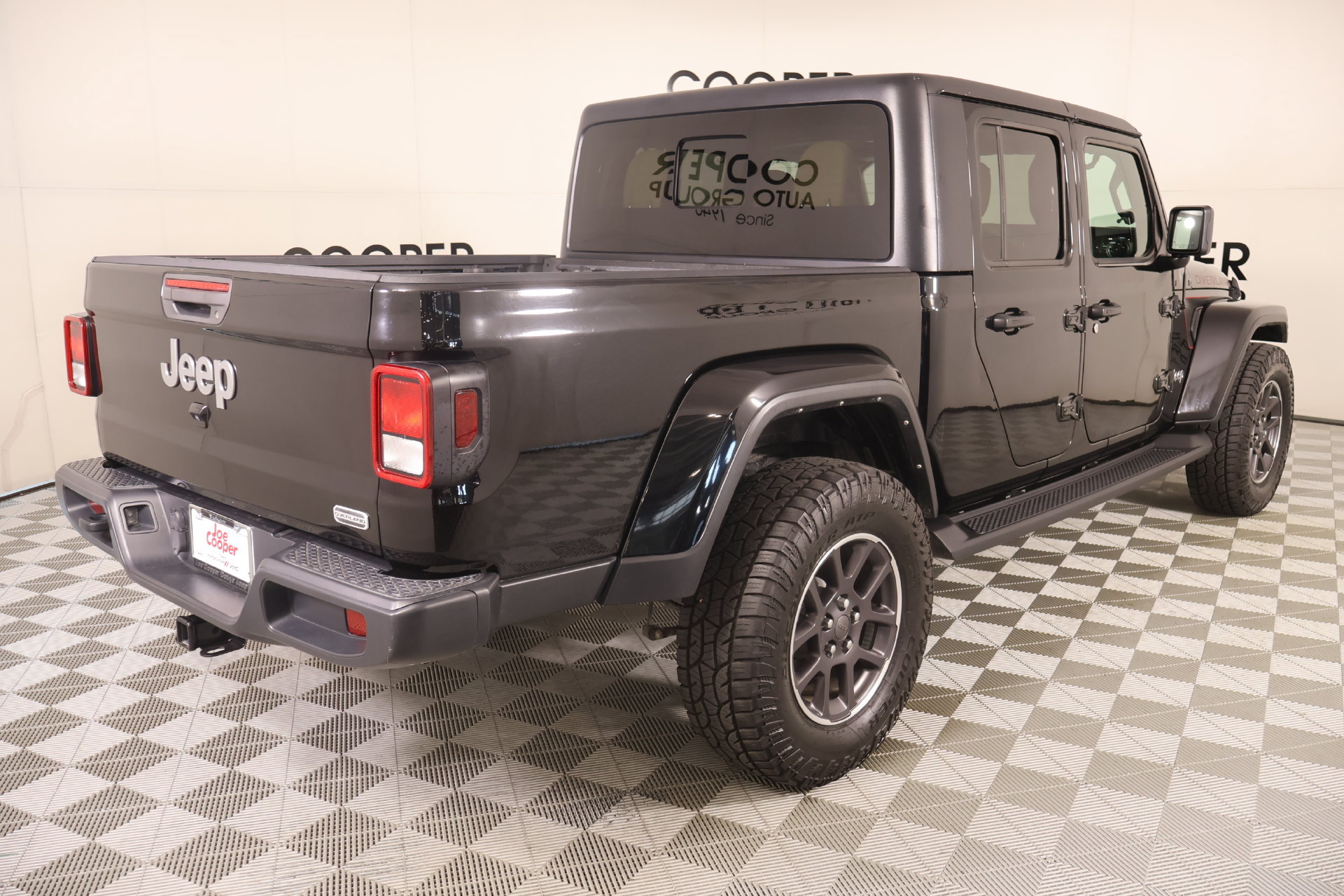 Used 2021 Jeep Gladiator Overland AWD/4WD image 21