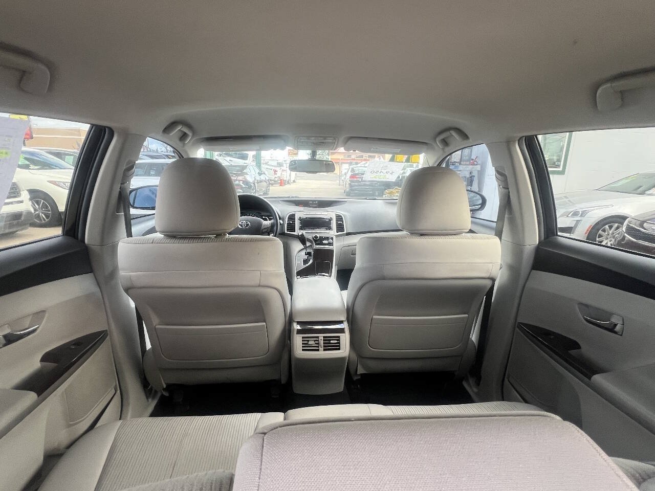 Used 2011 Toyota Venza AWD w/ Convenience Pkg image 8