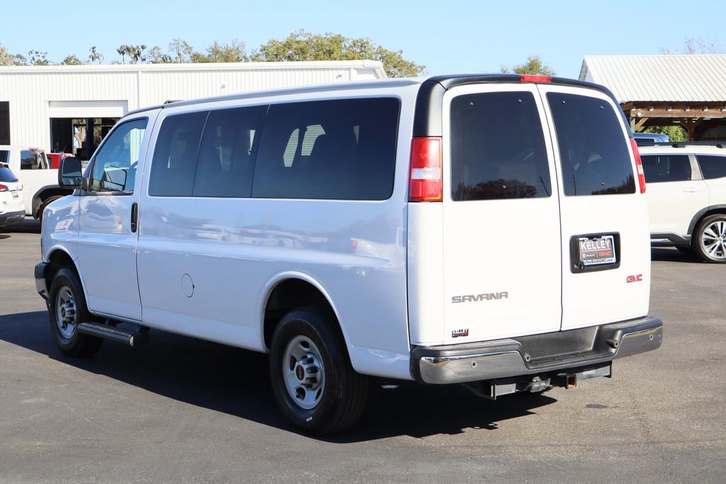 Used 2022 GMC Savana 3500 LS w/ Chrome Appearance Package image 6