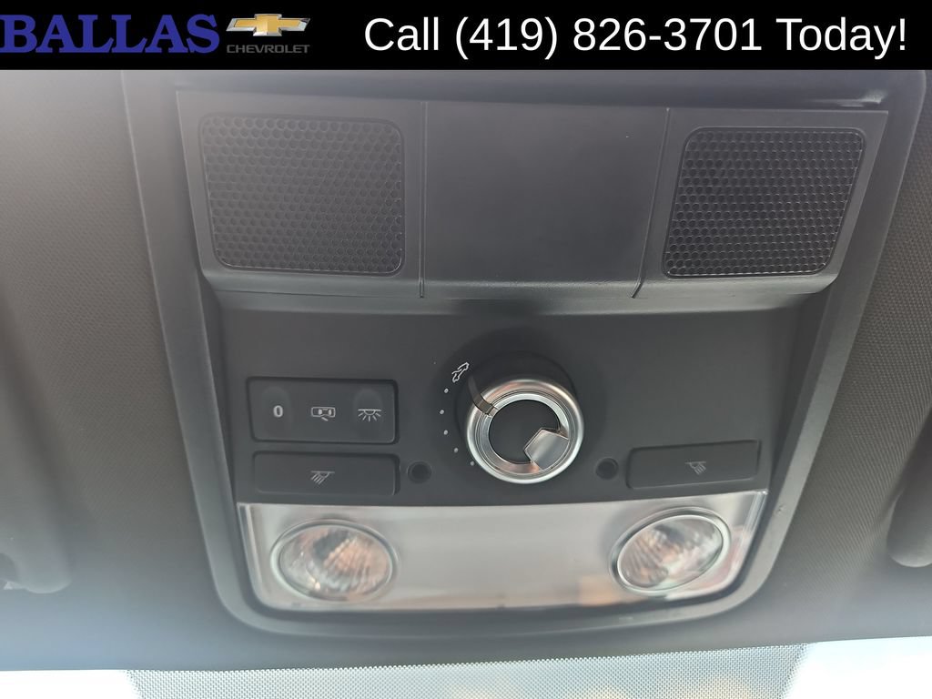 Used 2013 Volkswagen Beetle 2.0T FWD image 19